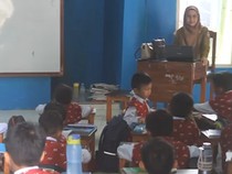 Video Siswa di Parepare Belajar di Musala gegara Kekurangan Kelas