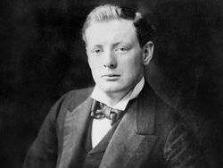 Foto Tokoh Legendaris yang Mungkin Tidak Kamu Ketahui Pernah Difoto