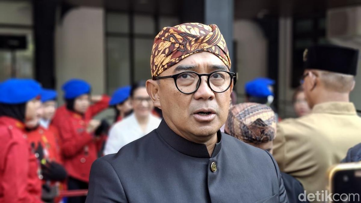 Farhan Minta Polemik Sukahaji Diselesaikan Secara Hukum