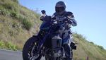 Gak Cuma Motor Listrik yang Menggoda, Motor Hybrid Yamaha Ini Juga Oke Banget!