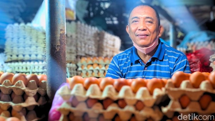 Ahmad Yani, warga Tarakan yang diminta bayar denda PLN Rp 19 juta.