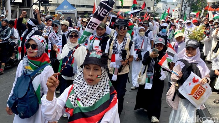 Aksi Bela Palestina di Bandung
