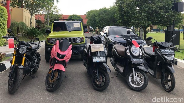 Aset residivis narkoba yang kembali ditangkap Polda Kalteng Aset residivis narkoba yang kembali ditangkap Polda Kalteng.