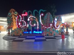 Foto: Suasana Bandara Ngurah Rai pada Jumat (2/5/2025) malam, listrik kembali pulih setelah padam hampir dua jam. (Aryo Mahendro/detikBali)