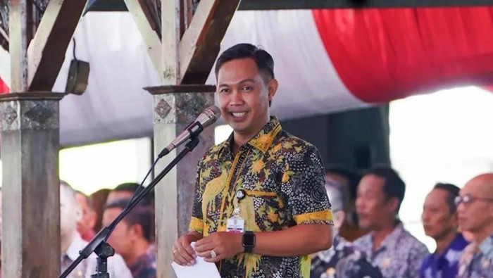 Bupati Cilacap, Syamsul Auliya Rachman.