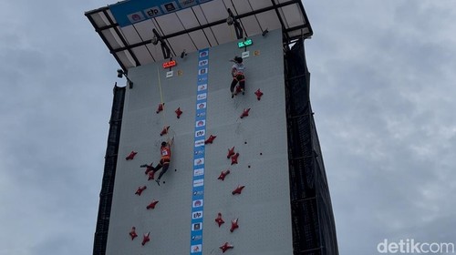Desak Made Rita Kusuma saat bertanding di IFSC Climbing World Cup 2025 di Bali, Sabtu (3/5/2025). (Rizky Setyo)