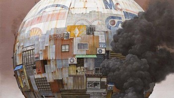 Seperti yang dijelaskan Sashie sendiri, ilustrasi bola apung yang ia buat adalah cermin dan monumen yang menggambarkan kontradiksi urbanisasi dan globalisasi. Foto: Instagram @masakatsusashie via BoredPanda