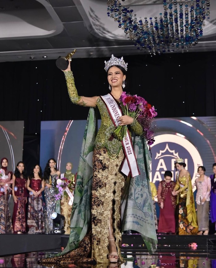Firsta Yufi Amarta raih mahkota Puteri Indonesia 2025