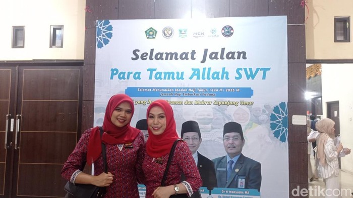 Fitri Ermalini, pramugari asli Padang