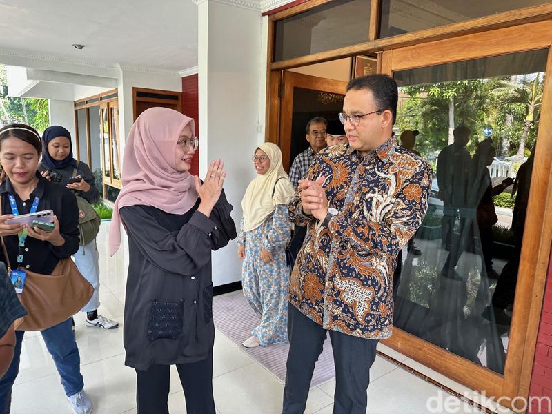 Gayengnya pertemuan Anies Baswedan dan Walkot Kediri Vinanda Pramesti