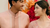 Berlangsung di Bali, pernikahan keduanya berlangsung intim dengan hanya dihadiri keluarga terdekat. Namun dikabarkan bahwa pernikahannya juga akan disiarkan pada televisi. Foto: Instagram/harrisvriza