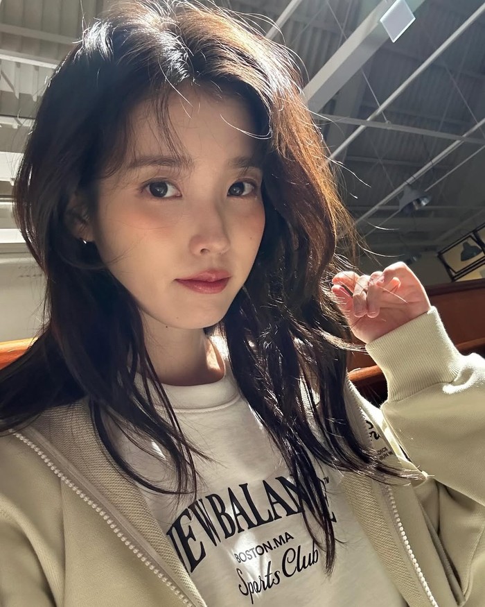 IU