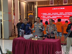 Polrestabes Semarang Buru Penyandera Polisi saat Demo May Day Ricuh