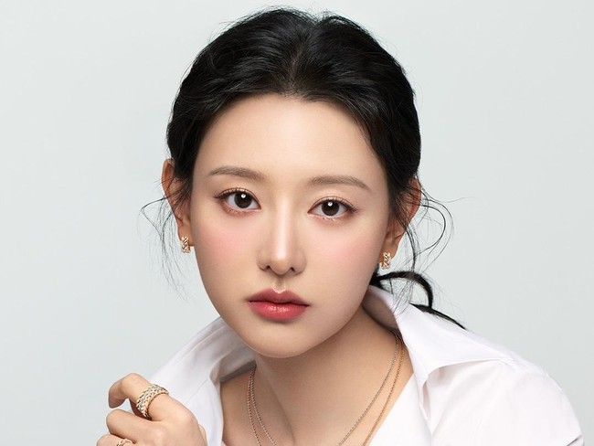 Kim Ji Won Kim Ji Won