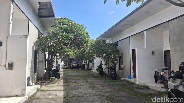 Potret kos-kosan yang ditempati Wildan di Jalan Mahendradata, Denpasar.