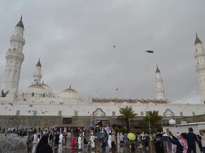 Syahdunya Suasana di Masjid Quba Madinah