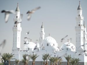 5 Lokasi Bersejarah di Madinah yang Wajib Dikunjungi Selain Masjid Nabawi