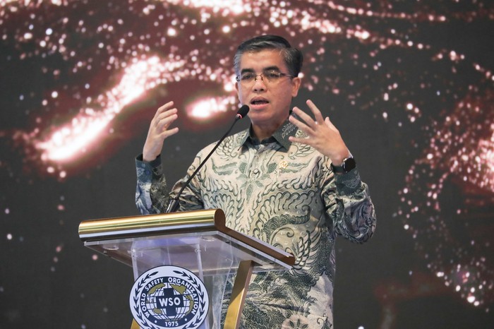 Menteri Ketenagakerjaan Yassierli hadir di ajang WSO Indonesia Safety Culture Award (WISCA), di Jakarta, Jumat (2/5/2025).