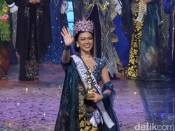 Detik-detik Firsta Yufi Amarta Jadi Pemenang Puteri Indonesia 2025