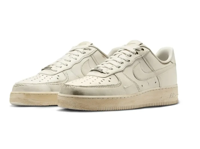 Nike Rilis Sneakers Dekil Rp 2,1 Juta.