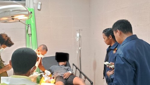 Pelajar korban pembacokan dirawat di RSUD Dompu, Jumat (2/5/2025).
