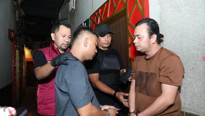 Bisnis Narkoba di Klub Malam Sumut Dibandari Manajer, Sekuriti Jadi Pengedar