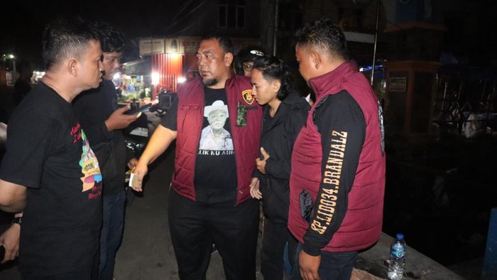 Polisi menangkap dua pelaku agresi premanisme di pasar Kranggot, Cilegon (dok. ist) Polisi menangkap dua pelaku agresi premanisme di pasar Kranggot, Cilegon (dok. ist) palak sopir