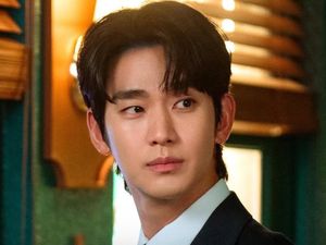 Video: Kim Soo Hyun Ajukan Aduan Tambahan terhadap Garo Sero