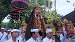 Potret Ritual Hari Raya Kuningan