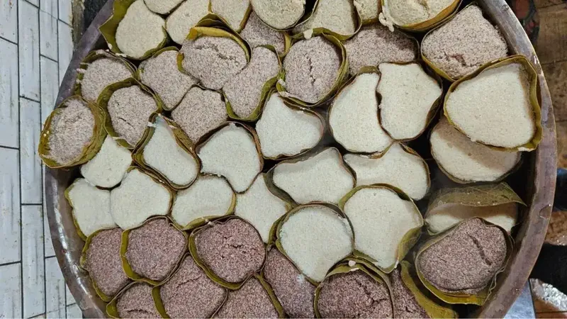 Pria Ini Raup Rp 146 Juta per Bulan dari Jualan Makanan Sehat Tradisional
