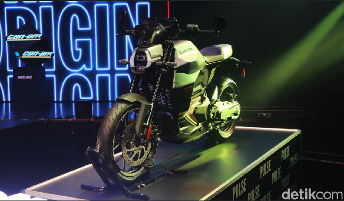 Produsen roda dua asal Kanada, Can-Am Motorcycles resmi meluncurkan dua motor listrik baru di Indonesia, yakni Can-Am Pulse dan Origin. Keduanya dihadirkan khusus untuk konsumen dari kalangan menengah ke atas. Produsen roda dua asal Kanada, Can-Am Motorcycles resmi meluncurkan dua motor listrik baru di Indonesia, yakni Can-Am Pulse dan Origin. Keduanya dihadirkan khusus untuk konsumen dari kalangan menengah ke atas.