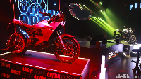 Produsen roda dua asal Kanada, Can-Am Motorcycles resmi meluncurkan dua motor listrik baru di Indonesia, yakni Can-Am Pulse dan Origin. Keduanya dihadirkan khusus untuk konsumen dari kalangan menengah ke atas. Foto: Farhan Nurhuda/detikOto