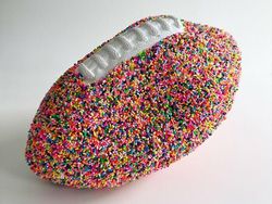 Objek Sehari-hari Jadi Manis dengan Taburan Sprinkle Kue