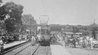Pool dan bengkel besar trem listrik berada di Jalan Kramat Raya yang berada di seberang Gedung CTC. Namun kemudian tempat ini digunakan sebagai pool bus PPD. (Poll, Willem van de, [onbekend] Auteursrechthebbende : Nationaal Archief Materiaalsoort via Wikipedia )