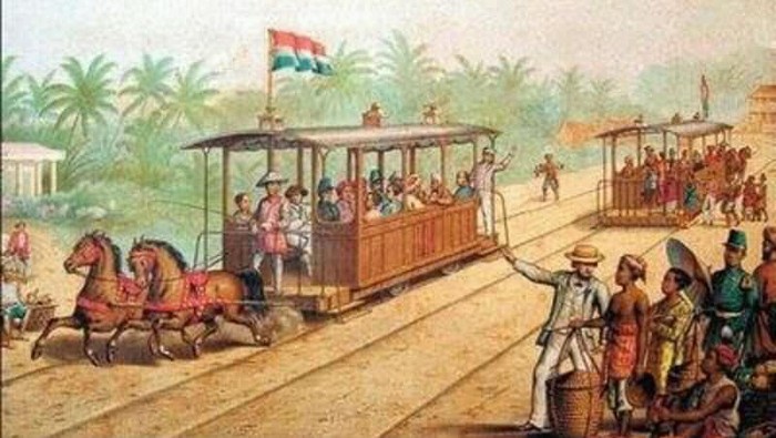 Trem tempo dulu (Early Tram of Batavia operated by Nederlands-Indische Tramweg Maatschappij, 1881/Perpusnas Publik Domain)