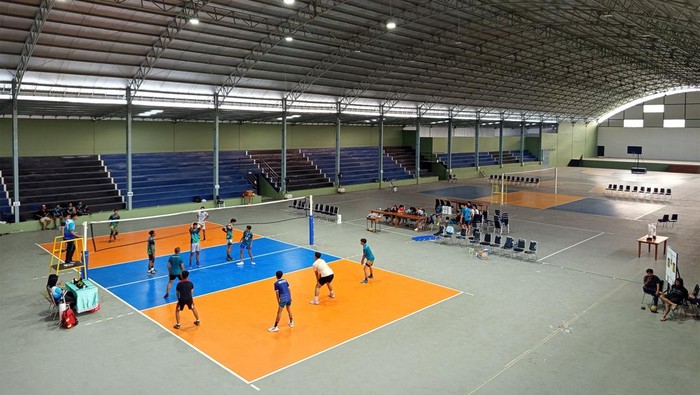 Turnamen bola voli Safin Pati Cup 2025 di GOR Safin Arena, Trangkil, Pati, Sabtu (3/5/2025).