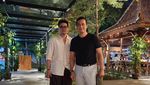 7 Momen Adjie Pangestu dan Rafi Bak Kakak Beradik