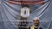Aksi tersebut sebagai bentuk solidaritas dan dukungan kepada SMA Negeri 1 Bandung terkait sengketa lahan.