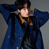 Yoon Chan Young mengawali kariernya sebagai aktor cilik sejak berusia 12 tahun. Sosoknya menyita perhatian saat membintangi drama Korea Netflix bertema zombie All of Us Are Dead dan tahun ini jadi kaki tangan Park Eun Bin di Hyper Knife. Foto: Instagram