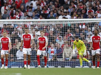 10 Tim Hobi Buang Keunggulan di Liga Inggris, Ada Arsenal