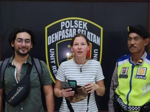 Kasihan Turis Slovenia di Bali, Lagi Makan di Warung eh Tasnya Hilang Dicuri