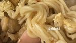 J-Hope BTS Pamer Makan Sate Ayam dan Nasi Goreng di Jakarta