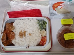 Menengok Makanan Pesawat Lion Air buat Jemaah Haji dari Padang