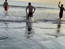 Pria Tewas Tenggelam Saat Rekreasi Keluarga di Pantai Baluk Rening