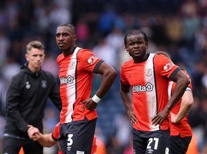 Luton Town Musim Lalu di Premier League, Kini Jeblos ke Divisi 3