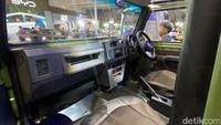 MAB Birawa dilengkapi dengan motor listrik tunggal Permanent Magnet Synchronous Motor. Diklaim, tenaganya maksimalnya 160 HP dan torsi 350 Nm. Dengan motor listrik ini, Birawa dapat berlari hingga kecepatan maksimal 150 km per jam. Foto: Muhammad Hafizh Gemilang