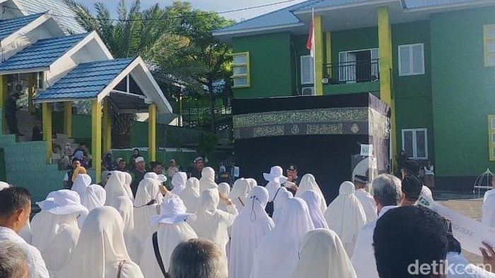 Manasik Calon Jamaah Haji Parepare di Kantor Kemenag Parepare, Sulawesi Selatan (Sulsel).