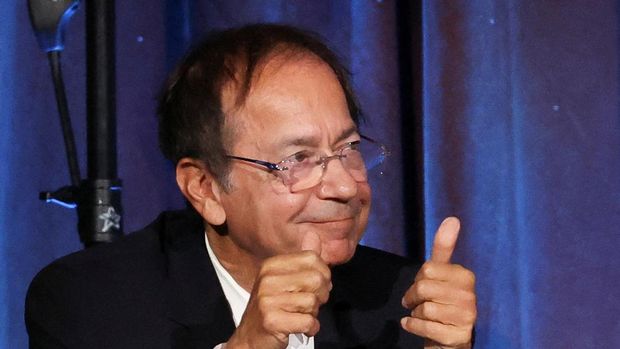 Profil Investor John Paulson. (REUTERS/Brendan McDermid/File Photo)