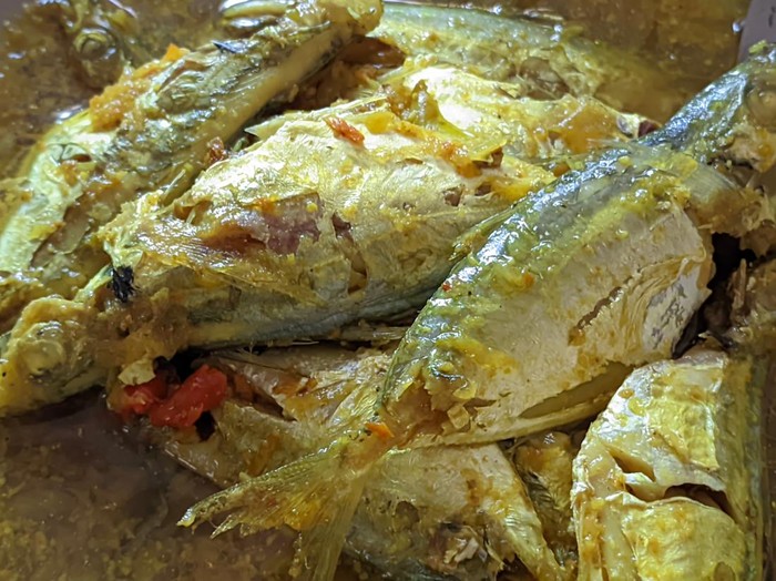 Resep Ikan Selar Kuah Kuning