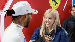 Ngeng! Rose BLACKPINK Datang ke F1 Grand Prix Miami